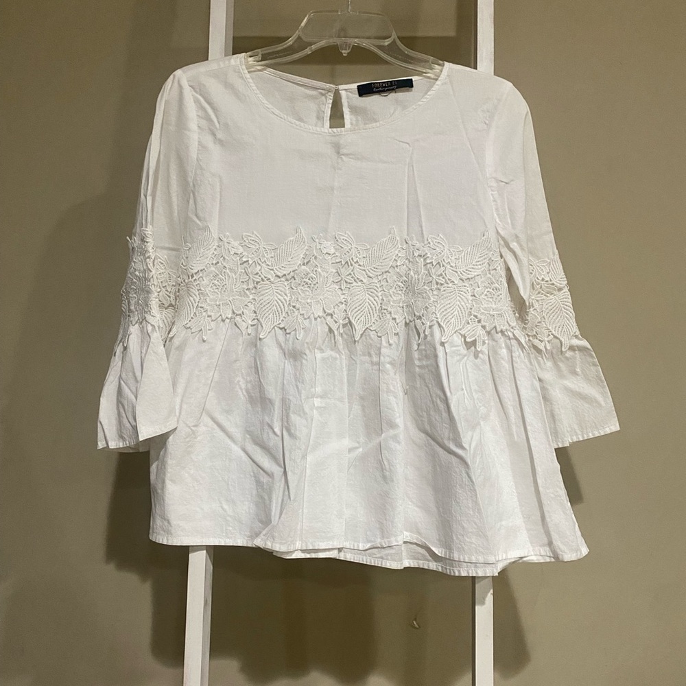 Forever 21 White Lace Accent Blouse- M